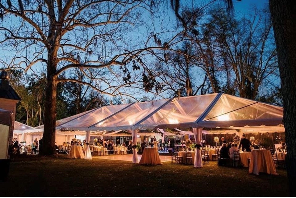 Cleartop Frame Tent for an Outdoor Wedding
